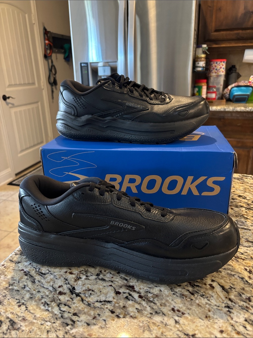 Brooks Men's Ghost Max L